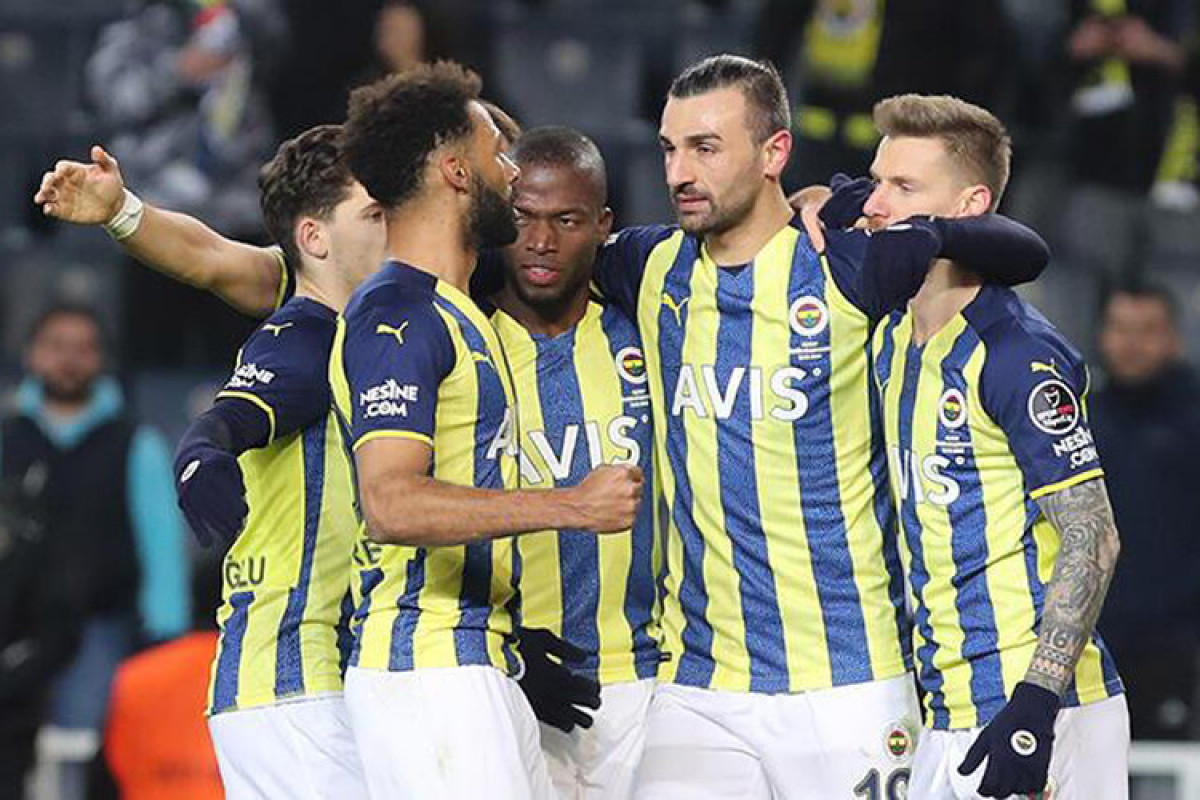 “Fənərbaxça”nın 2 futbolçusu koronavirusa yoluxub