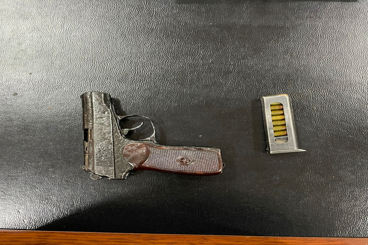 Bakıda 2000 manata “Makarov” tapançası satmaq istəyən şəxs saxlanılıb