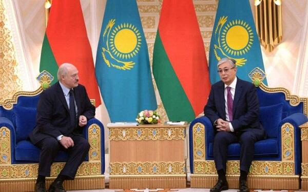 Lukaşenko yenə Tokayevlə danışdı