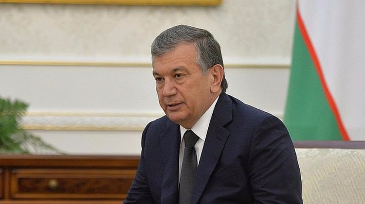 Şavkat Mirziyoyev iğtişaşlar olan şəhərə getdi