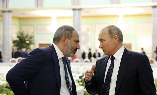 Putin Paşinyanla Zəngəzur dəhlizini müzakirə etdi