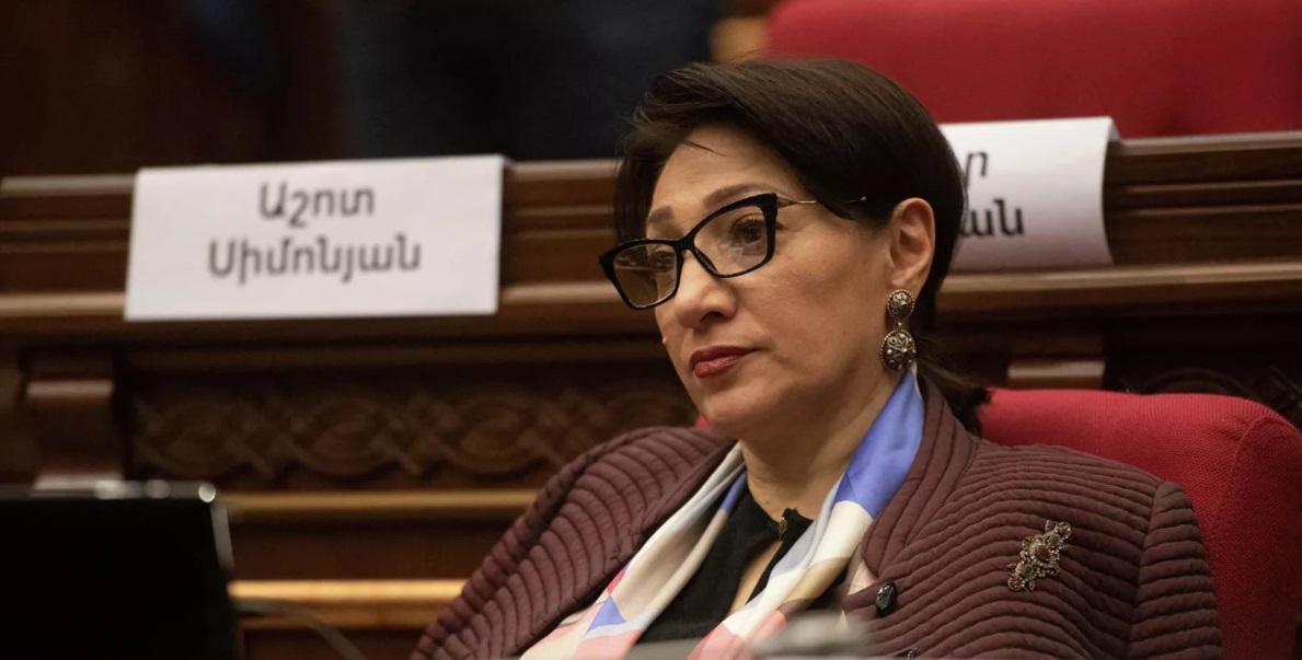 Erməni deputatdan etiraf – “Azərbaycan güclüdür”