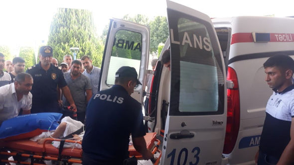 Bərdədə 3 azyaşlını maşın vurdu