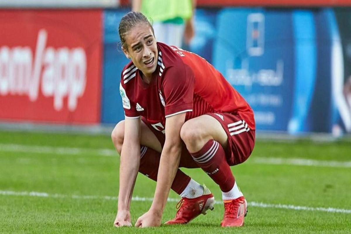 “Yuventus” Türkiyə yığmasının futbolçusunu transfer edib