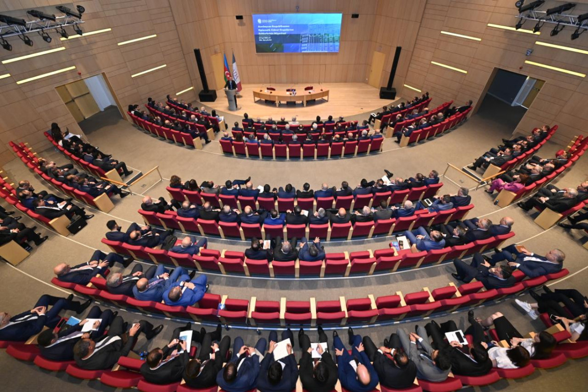 Bakıda Azərbaycan diplomatik xidmət orqanları rəhbərlərinin müşavirəsi keçirilir – FOTO