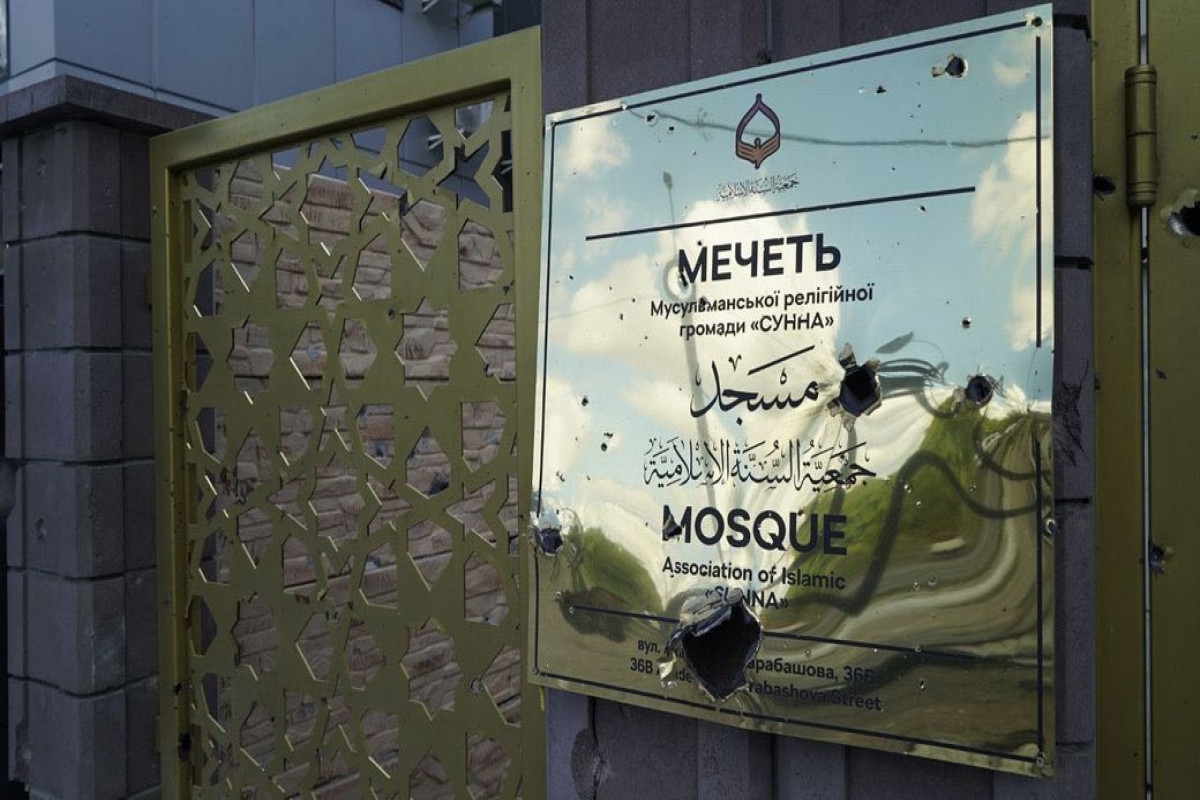 Zelenskinin Ofisi İrana səslənib: Rusiya Xarkovda məscidə zərbə endirib