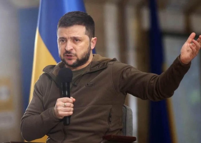 Zelenski məcburi təxliyyə əmri verdi