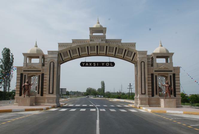 Arvadını və daha 3 qohumunu bıçaqladı