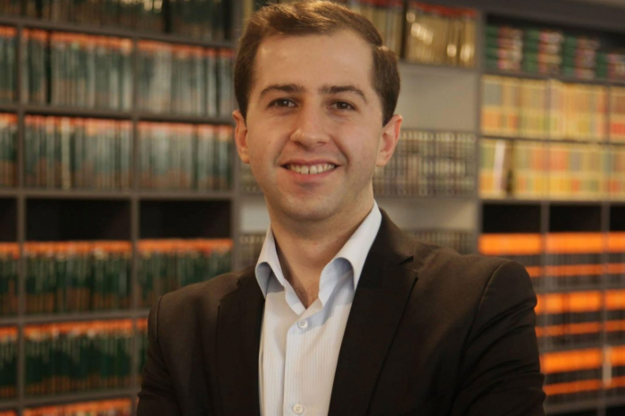 Erməni analitik: “Azərbaycan ardıcıl və addım-addım ilgəyi sıxır”