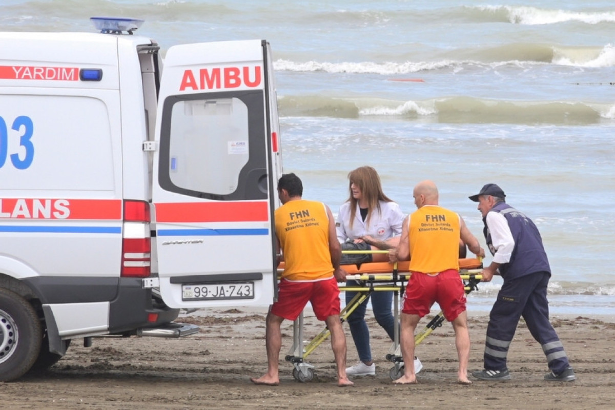 FHN: Ötən gün dənizdə 10 nəfər xilas edilib