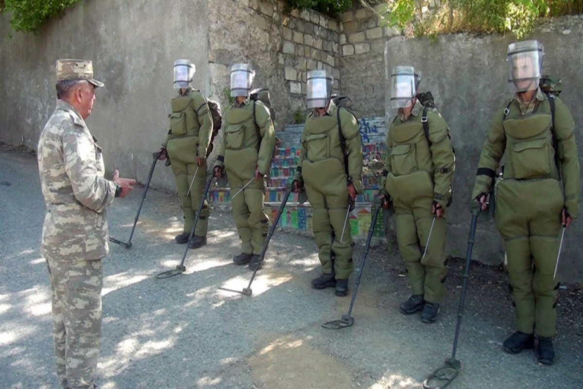 Laçın minalardan belə təmizlənir – Foto