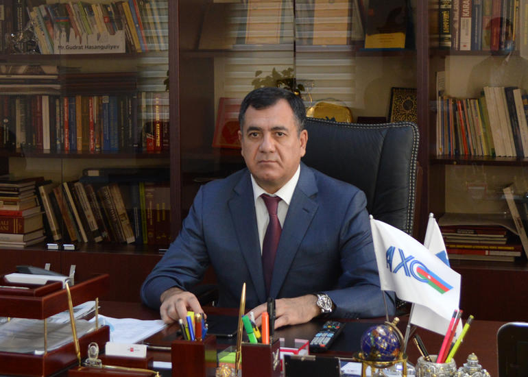 “Azərbaycana diş qıcırtmaqla İran ABŞ və Fransaya xoş gəlmək istəyirsə, yanılır”