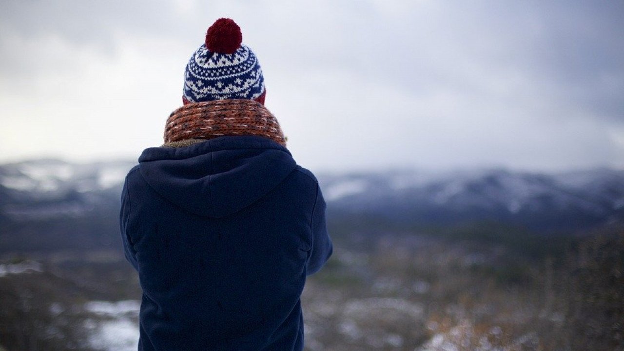 Terapevt Eskova qızdırılan paltarların təhlükələri: xərçəngə səbəb olur