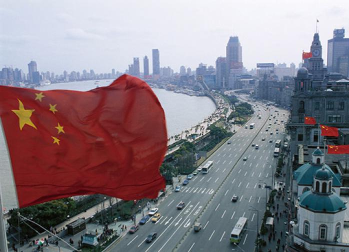 Kiyev Pekinlə münasibətləri korlamaqdan qorxur