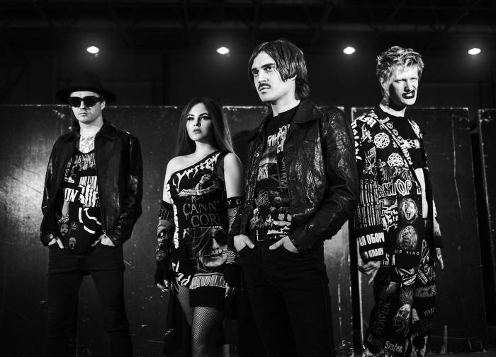 Sadalski ABŞ-a gedən “Little Big” qrupun dağılması haqqında: Acı bir xainin çörəyidir