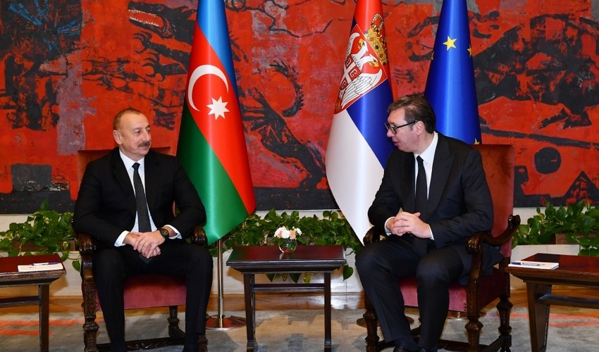 İlham Əliyev: “Serbiyaya böyük nümayəndə heyəti ilə gəlmişəm”