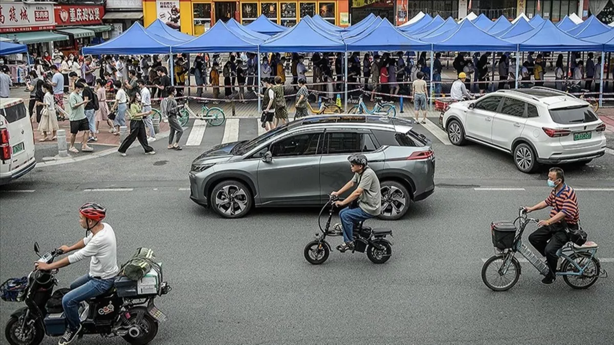 Epidemiya tədbirləri Çində iqtisadi gözləntiləri azaldır