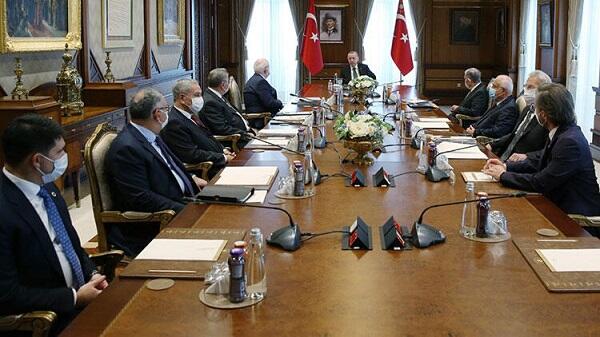 Ərdoğanın sədrliyi ilə hökumətin iclası keçirildi