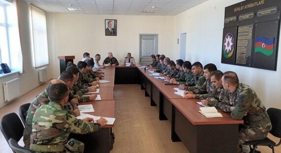 FHN-in hərbi hissəsində yoxlama keçirildi