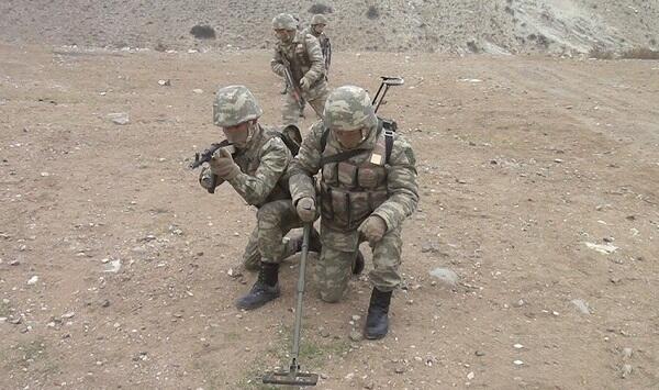 Ordumuz şərti düşməni məhv etdi – Video