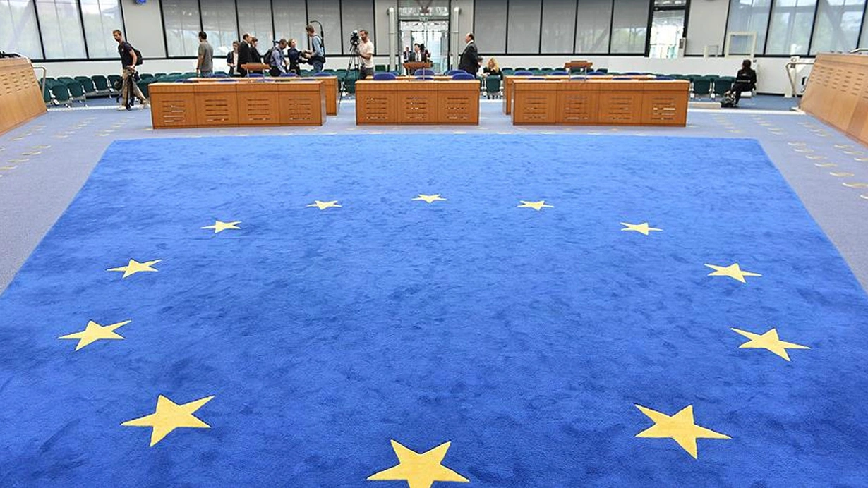 Qoruyucu ailəyə verilən müsəlman uşaq 13 il zorlandı…