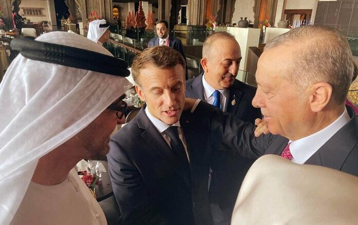 Ərdoğan Fransa prezidenti ilə görüşdü