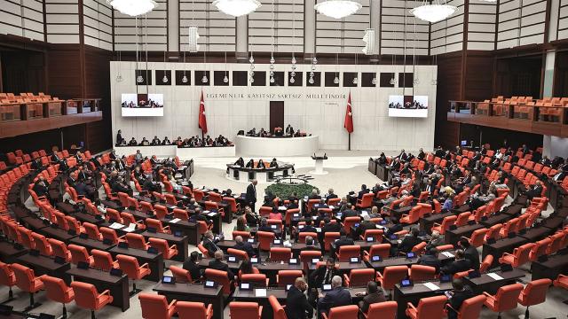 39 deputatın toxunulmazlığının götürülməsi ilə bağlı məruzə göndərilib