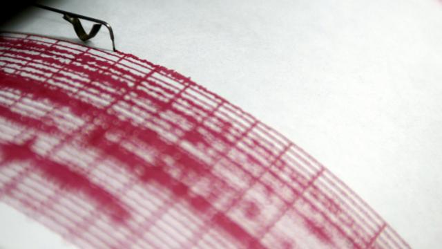 Tonqada 7,1 bal gücündə zəlzələ: Sunami xəbərdarlığı edilib