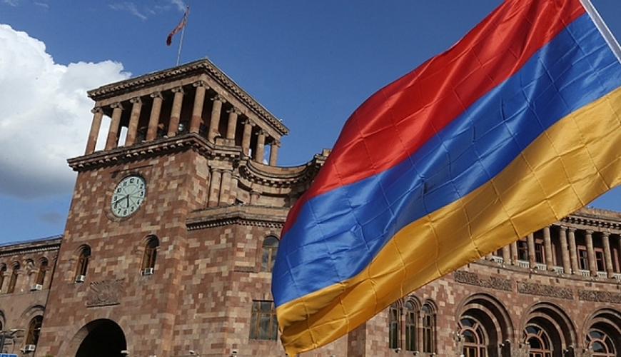 Ermənistanda bir sıra nazirliklərdə yoxlamalar başlayıb