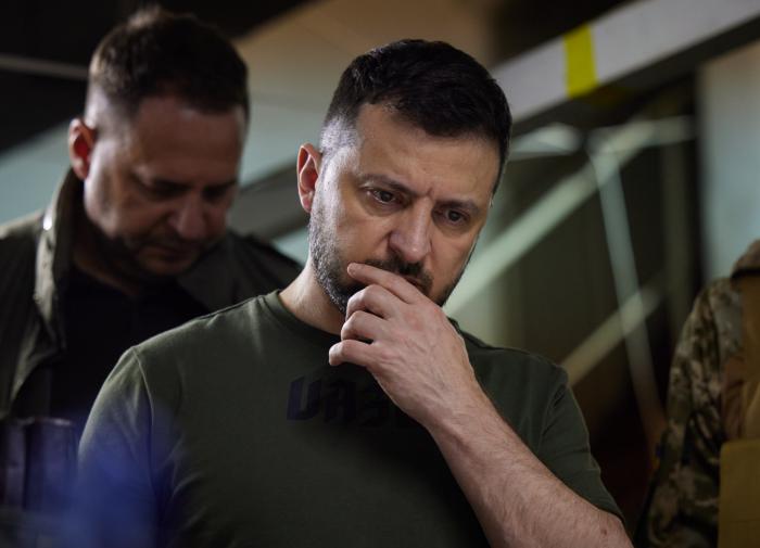 Spiegel oxucuları: Zelenski Avropanı müflis etmək və enerji böhranını daha da gücləndirmək istəyir