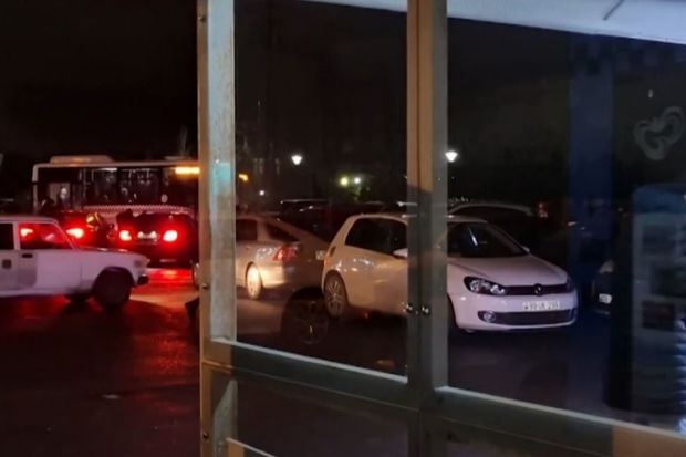 Sumqayıtda avtobus dayanacaqları zəbt edildi – VİDEO