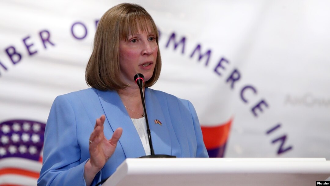 Senat Linn Treysini ABŞ-ın Rusiyadakı səfiri vəzifəsinə təsdiqləyib