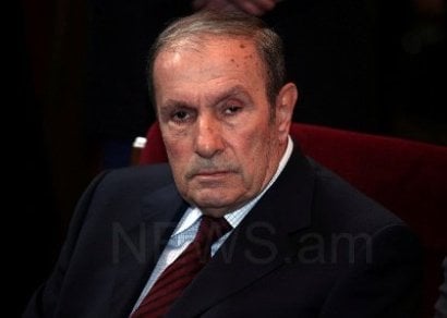Levon Ter-Petrosyana stent qoyulub