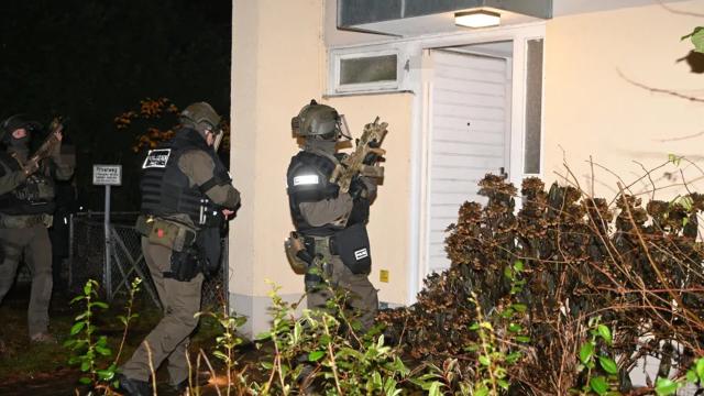 Almaniyada saxlanılan şübhəlilərin üzərində “düşmən siyahısı” peyda olub