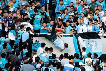 Jurnalist Dünya Çempionatını şərh edərkən öldü