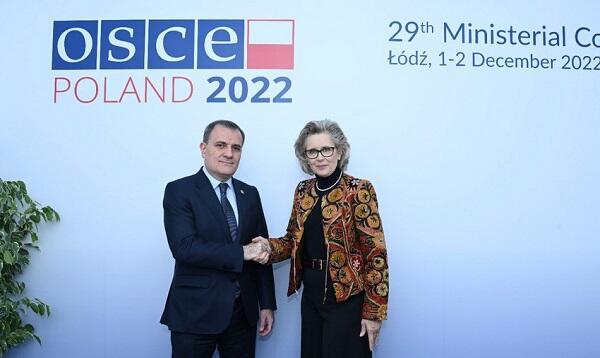 Bayramov ATƏT PA-nın prezidenti ilə görüşdü