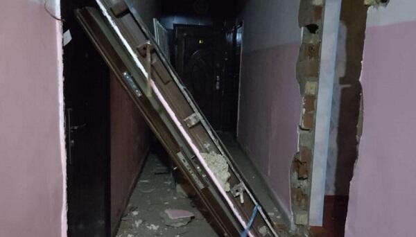 Xırdalanda çoxmərtəbəli yaşayış binasında partlayış – Video