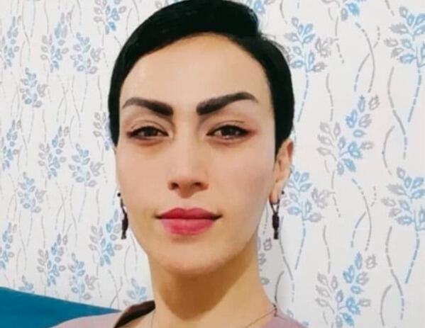 Zəncanlı xanım fəala 74 şallaq və həbs cəzası verildi