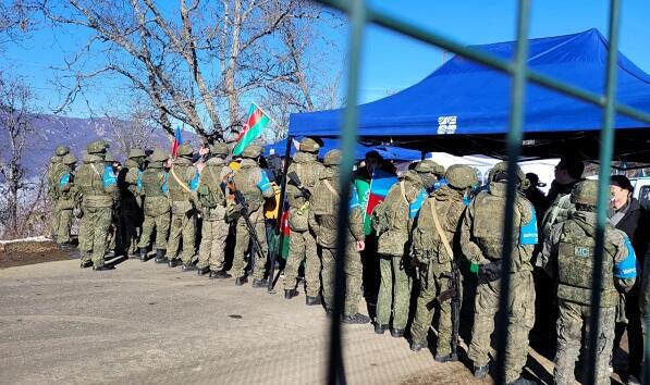 Azərbaycanlıları görəndə dizimiz əsir: Fransa da gəlsə… – Arşakyan