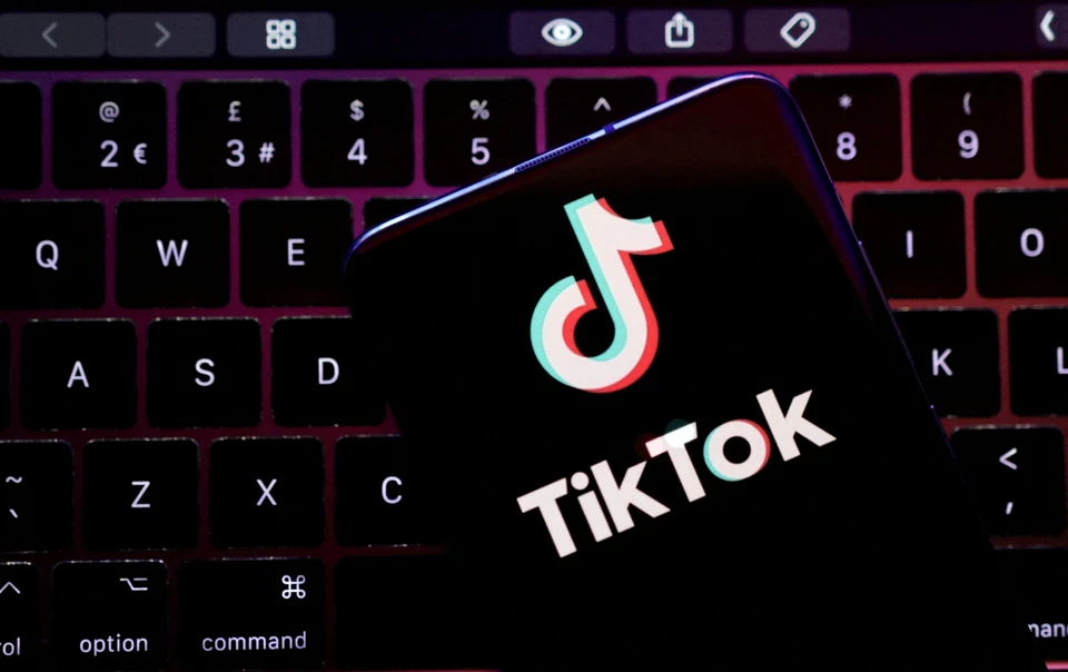 TikTok sahibi sosial şəbəkə istifadəçilərindən qanunsuz məlumat əldə etdiyini etiraf edib