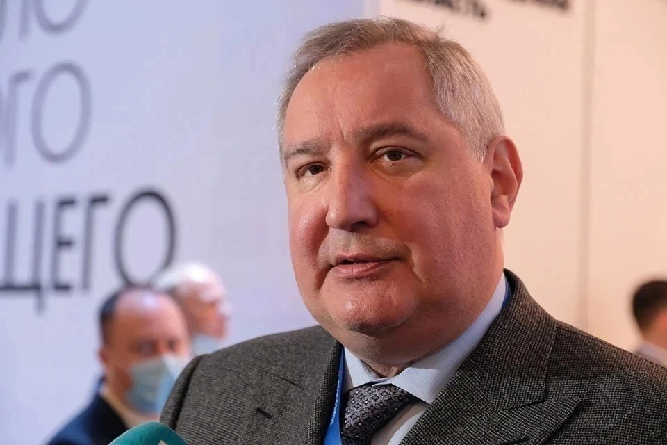 Dmitri Roqozin beyin silkələnməsi və kürək nahiyəsindən qəlpə yarası alıb