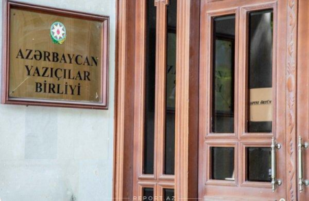 “İşıq yazır, stolları sındırırlar” – AYB ödənişli etdi – 100 MANAT