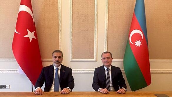 Bayramov Fidanla görüşdü