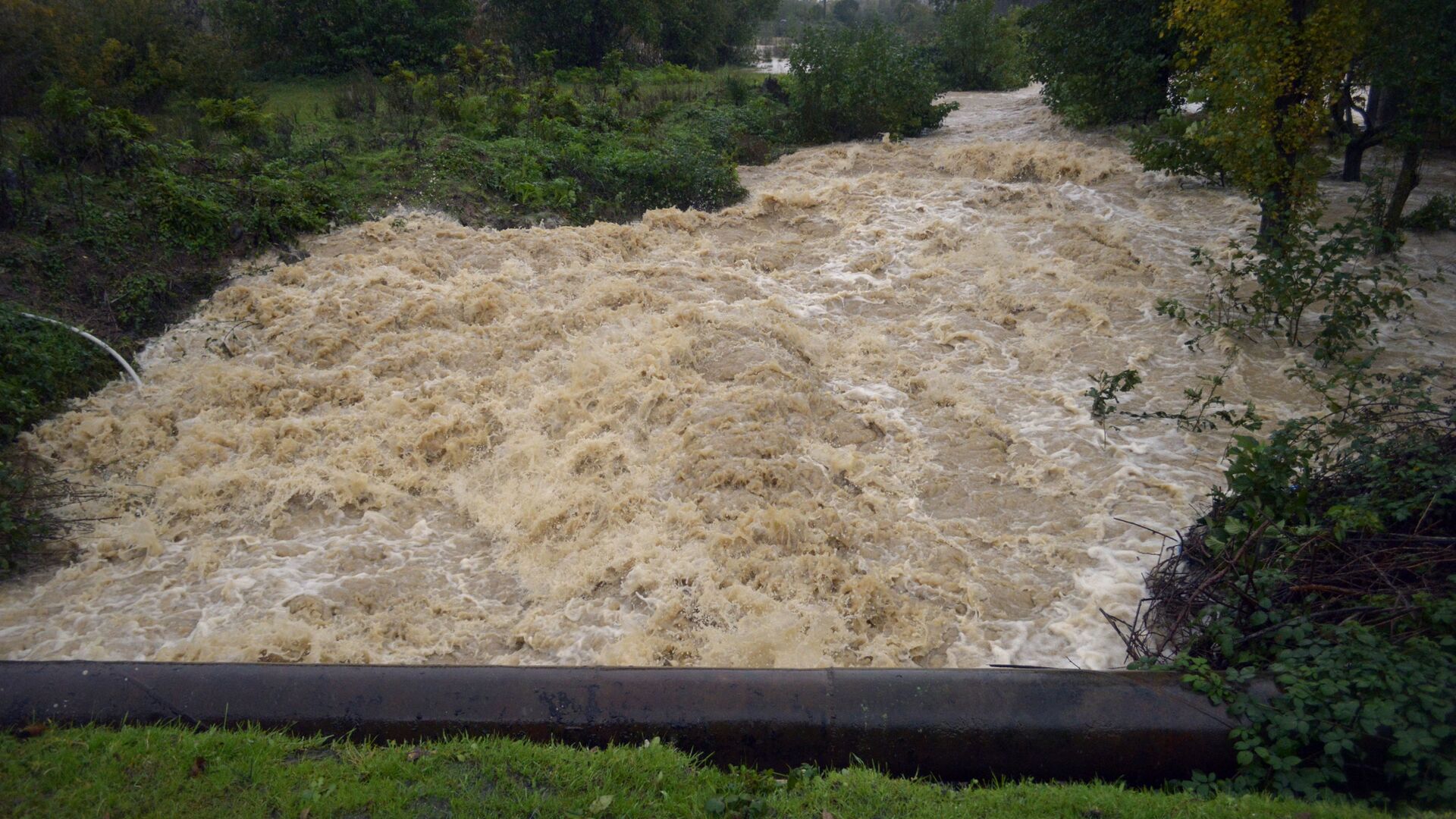 Bu rayonlarımızdan sel keçdi